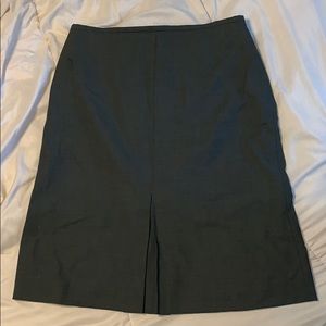 EUC Anne Taylor Olive Green 1 pleat Dress Skirt